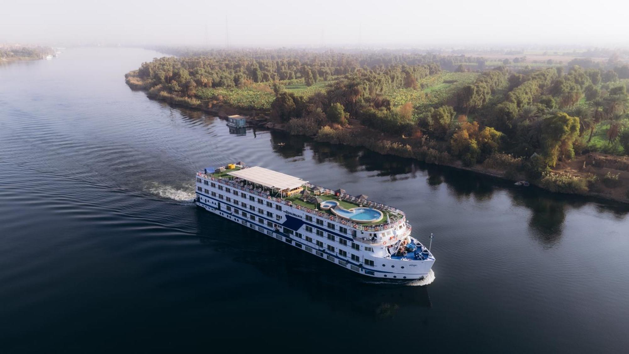 Renaissance Nile Cruise - Every Saturday From Luxor To Aswan For 4 Nights , And Every Wednesday From Aswan To Luxor For 3 Nights Buitenkant foto